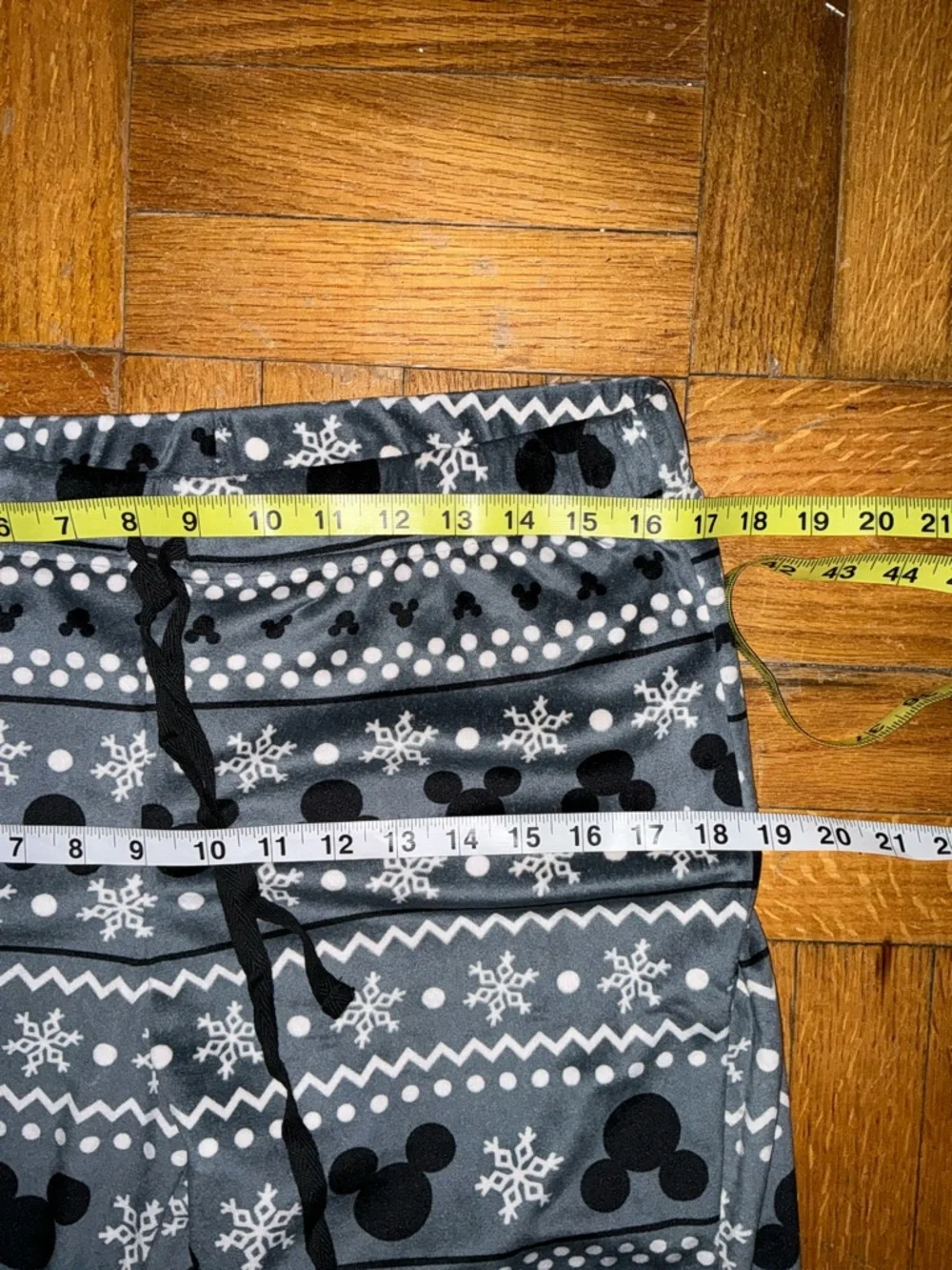 Disney, Pajama Set, Size Large, Gray, White & Black, Soft Plush - Picture 10 of 11